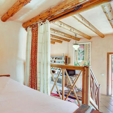 Ferienhaus Isidora Uga